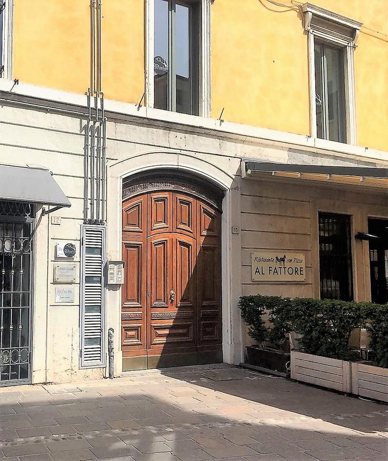 Desenzanoloft Official Partner Marriott Homes & Villas - Let It Be A Dream - Renovation 2025 Lake View Desenzano del Garda Dış mekan fotoğraf