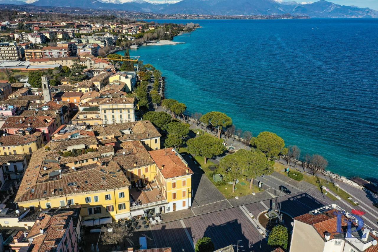 Desenzanoloft Official Partner Marriott Homes & Villas - Let It Be A Dream - Renovation 2025 Lake View Desenzano del Garda Dış mekan fotoğraf